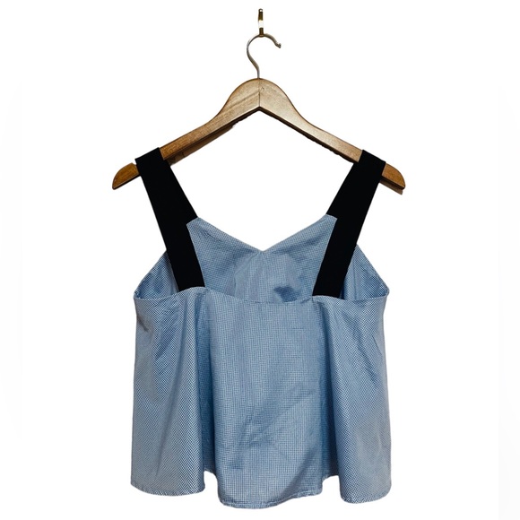 3/$25 🖤 Blue Picnic Flowy Tank - Picture 2 of 3